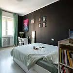 Cosy Flat * 科马诺